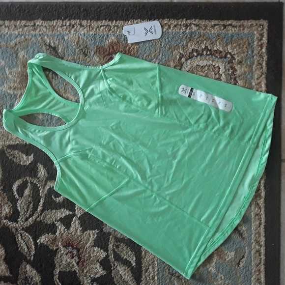 *Host Pick*Xersion performance tank top - Picture 6 of 14